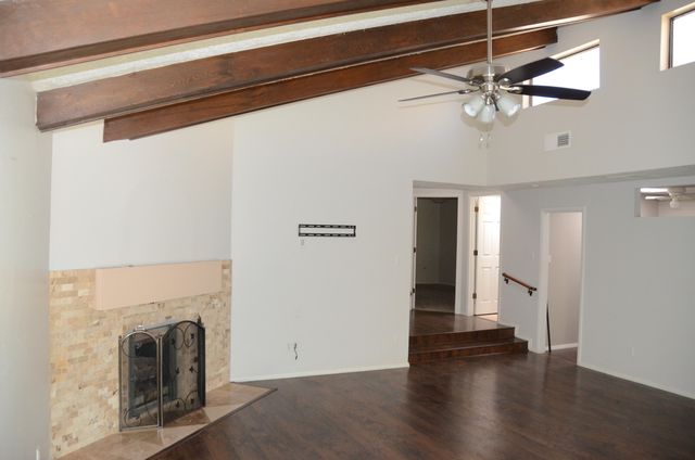 3291 Esplanade Circle SE, Rio Rancho, NM 87124