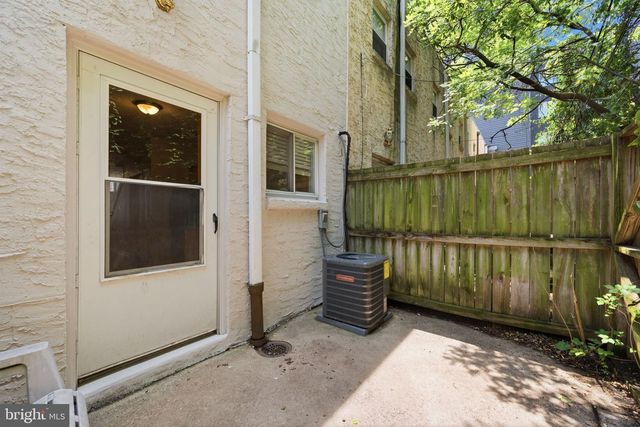 928 N. BAMBREY, Philadelphia, PA 19130