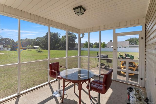 238 Emma Lane, Raeford, NC 28376