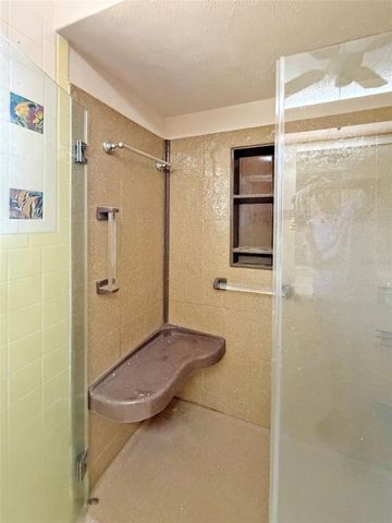 8185 PHILATELIC DRIVE, Spring Hill, FL 34606