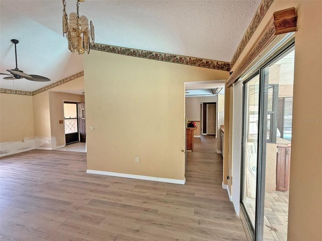 8185 PHILATELIC DRIVE, Spring Hill, FL 34606