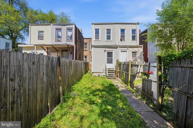 19 CUYLER AVE, Trenton, NJ 08609