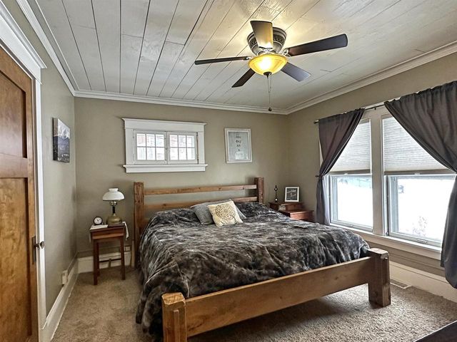 326 S Wisconsin Street, Janesville, WI 53545