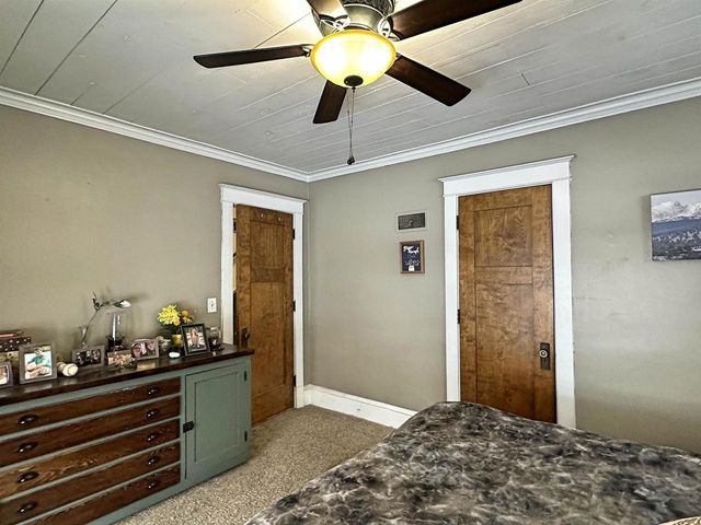 326 S Wisconsin Street, Janesville, WI 53545