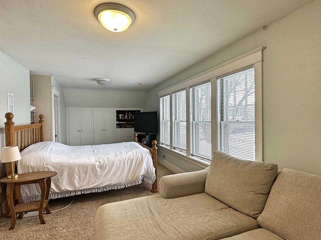 326 S Wisconsin Street, Janesville, WI 53545