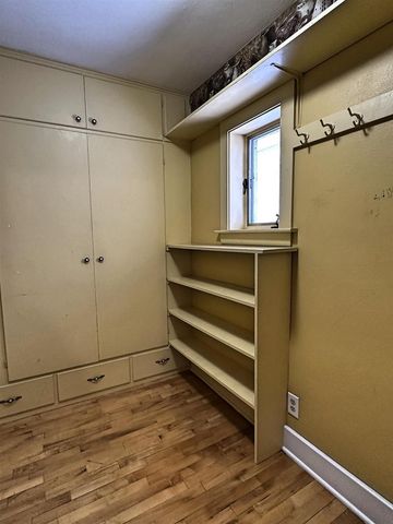 326 S Wisconsin Street, Janesville, WI 53545