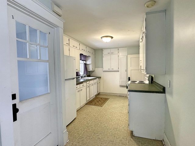 326 S Wisconsin Street, Janesville, WI 53545