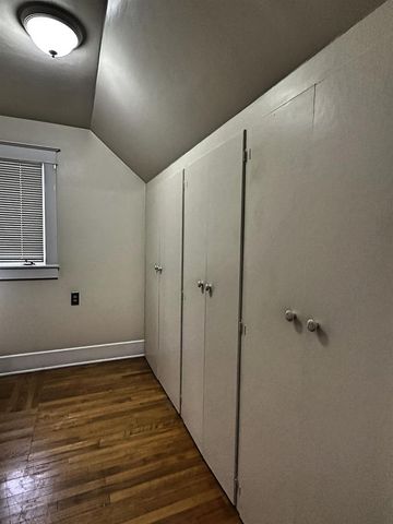 326 S Wisconsin Street, Janesville, WI 53545