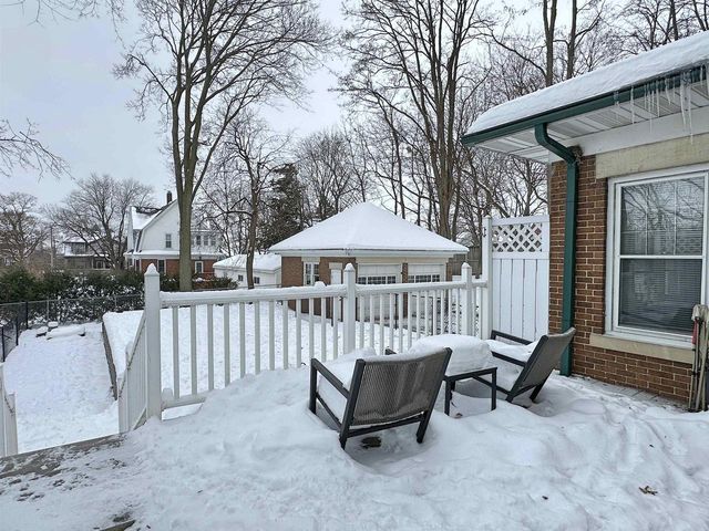 326 S Wisconsin Street, Janesville, WI 53545