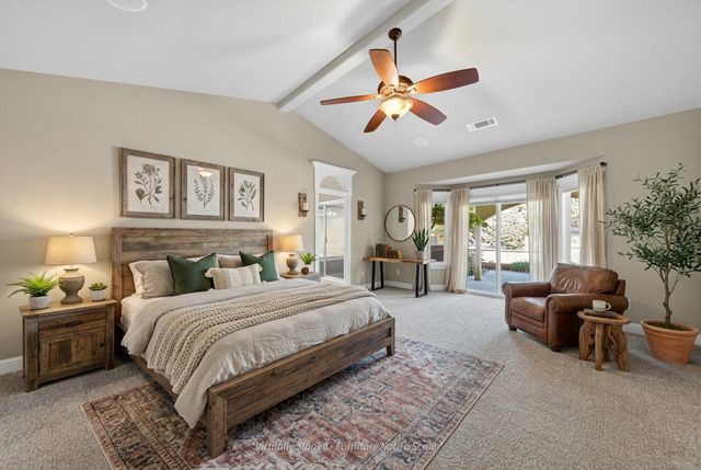 4174 Winter Green Court, Redding, CA 96001