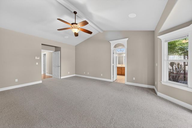 4174 Winter Green Court, Redding, CA 96001