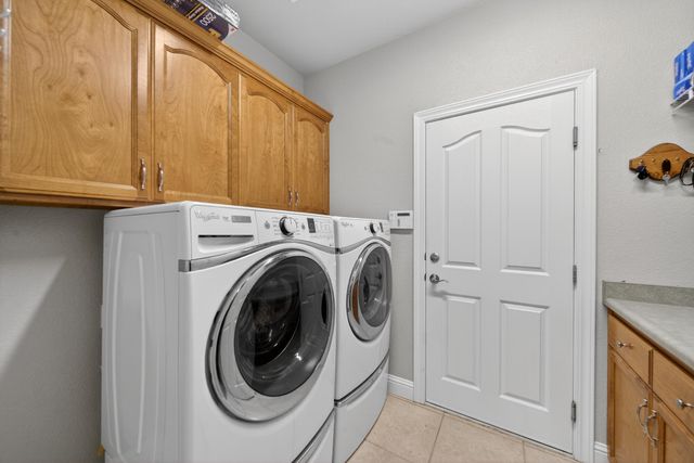 4174 Winter Green Court, Redding, CA 96001