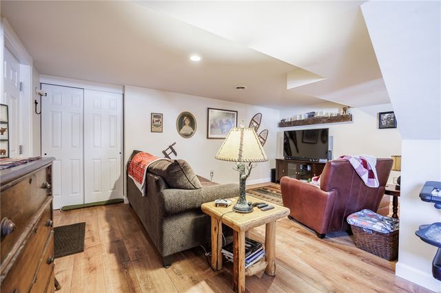 7497 Lake Avenue, Williamson, NY 14589