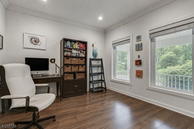 19 Erskine Dr, Morristown Town, NJ 07960