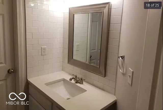 4233 Carson Lane, Indianapolis, IN 46227