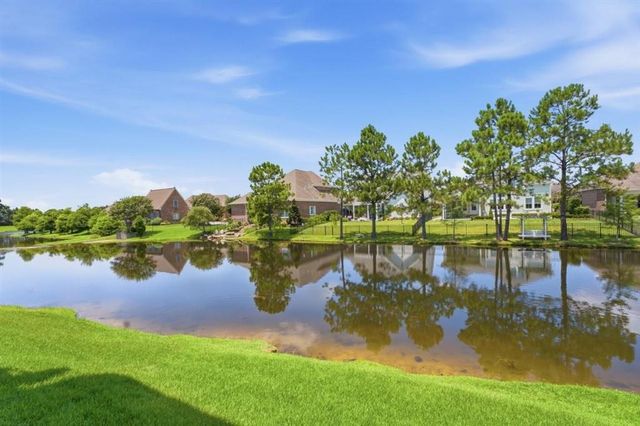 5842 WEEPING WILLOW Drive, Lake Charles, LA 70605