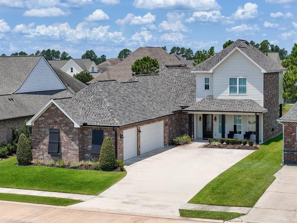 5842 WEEPING WILLOW Drive, Lake Charles, LA 70605