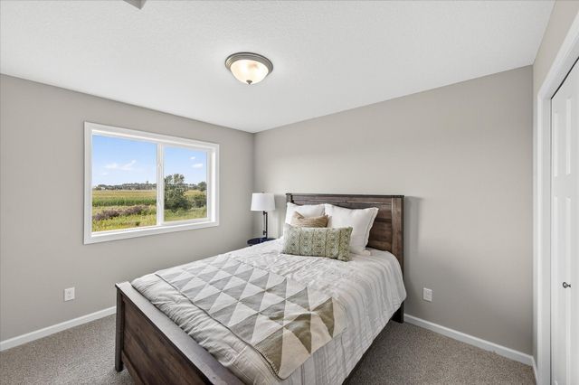 1316 Woods Road NE, Isanti, MN 55040