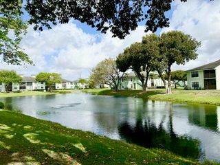 8749 NW 39th Street, Sunrise, FL 33351