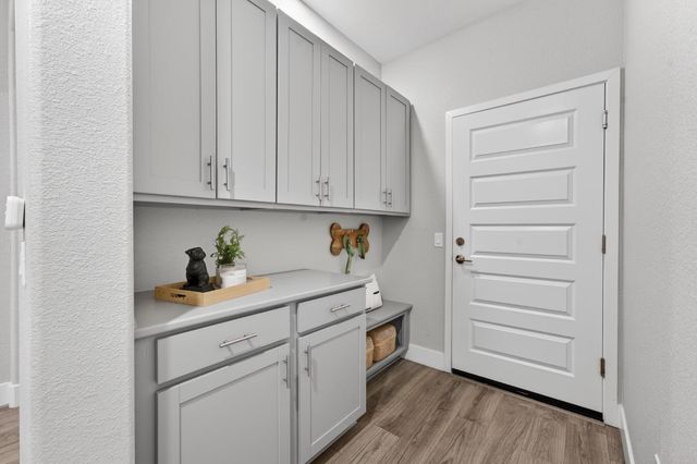 8552 Avelin Pl, El Dorado Hills, CA 95762