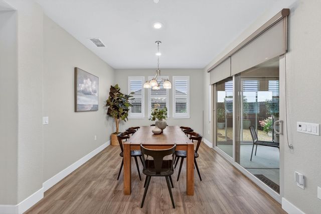 8552 Avelin Pl, El Dorado Hills, CA 95762