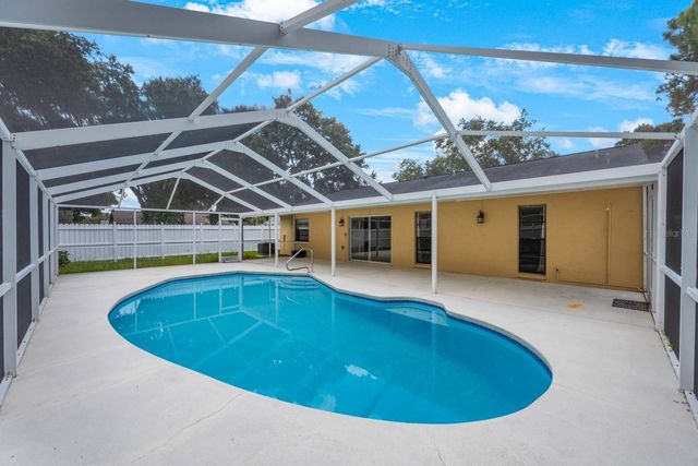 16132 COUNTRY CROSSING DRIVE, Tampa, FL 33624
