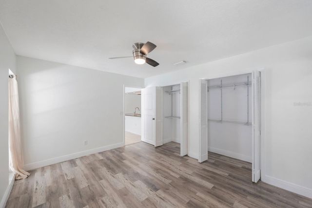 16132 COUNTRY CROSSING DRIVE, Tampa, FL 33624