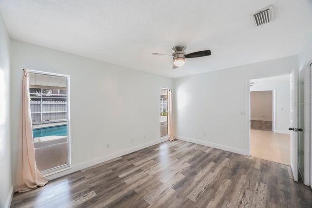 16132 COUNTRY CROSSING DRIVE, Tampa, FL 33624