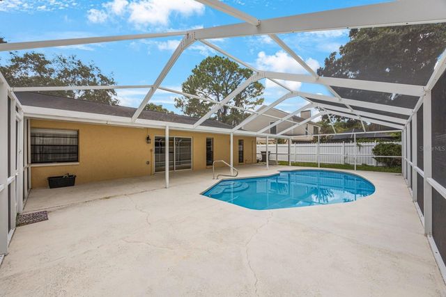 16132 COUNTRY CROSSING DRIVE, Tampa, FL 33624