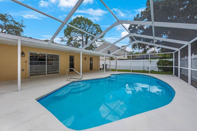 16132 COUNTRY CROSSING DRIVE, Tampa, FL 33624