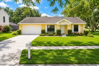 16132 COUNTRY CROSSING DRIVE, Tampa, FL 33624
