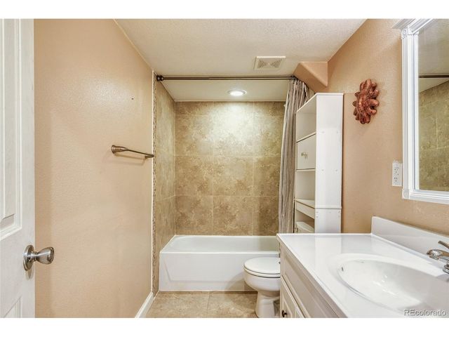 4106 S Laredo Way, Aurora, CO 80013