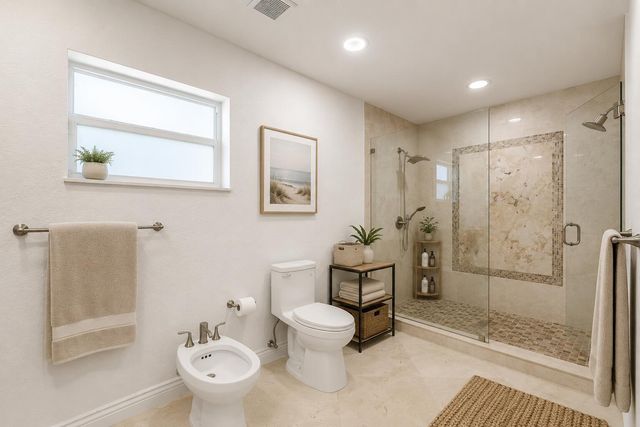 4230 NE 24th Avenue, Lighthouse Point, FL 33064