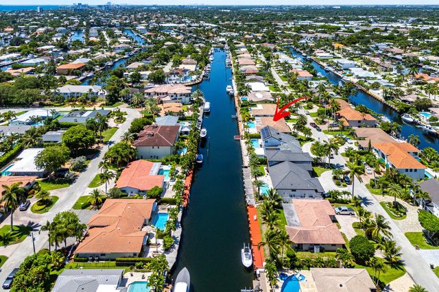 4230 NE 24th Avenue, Lighthouse Point, FL 33064
