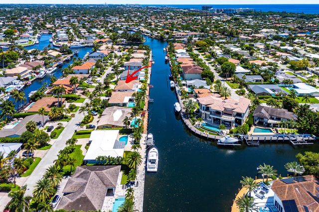 4230 NE 24th Avenue, Lighthouse Point, FL 33064