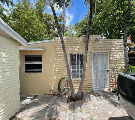 675 NW 34th Street, Miami, FL 33127
