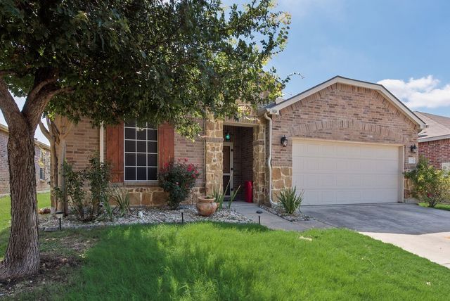 7704 Anatolian Way, Fort Worth, TX 76131