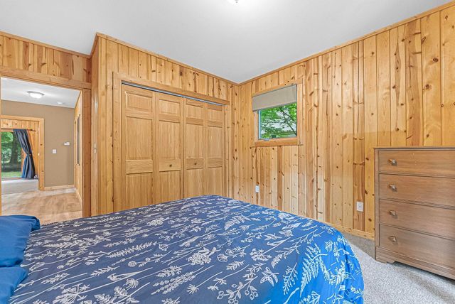 525 E Oak, Leland, MI 49654