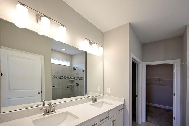 3806 SAVANNA PALMS COURT, Lakewood Ranch, FL 34211
