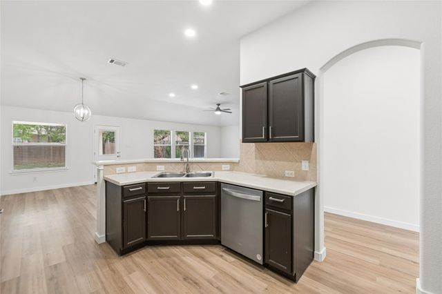 1506 Cosmos WAY, Pflugerville, TX 78660