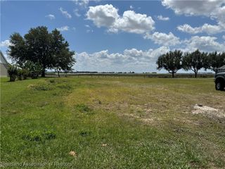 551 Sunset Pointe Drive, Lake Placid, FL 33852