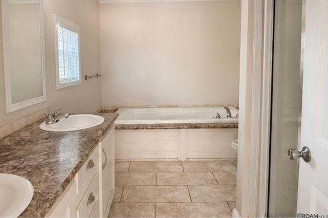 111 West, Baton Rouge, LA 70806
