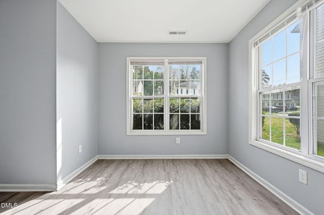 2826 Herndon Village Way, Raleigh, NC 27610