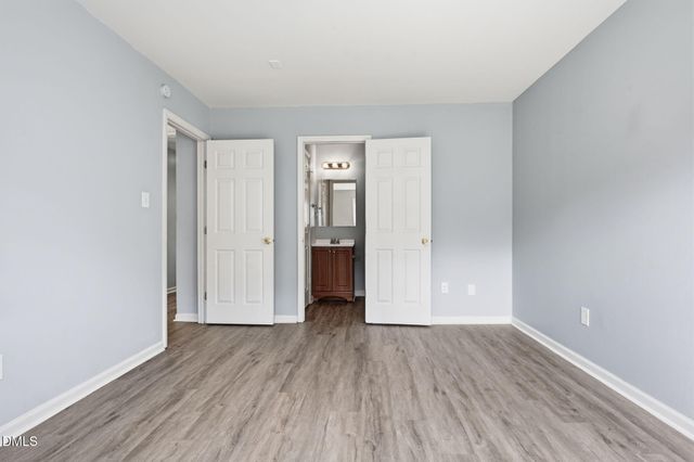 2826 Herndon Village Way, Raleigh, NC 27610