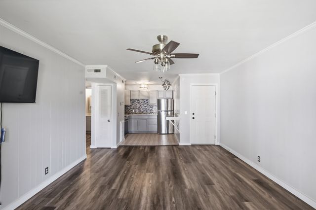 555 N DuPont Ave Apt A21, Madison, TN 37115