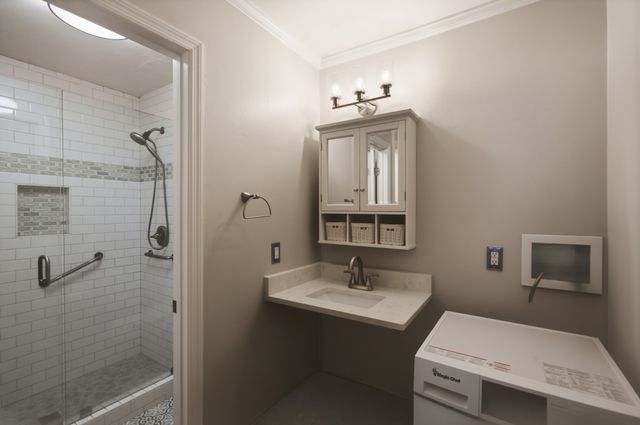 555 N DuPont Ave Apt A21, Madison, TN 37115