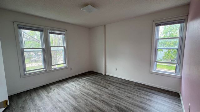 500 S Johnson Street, Charles City, IA 50616