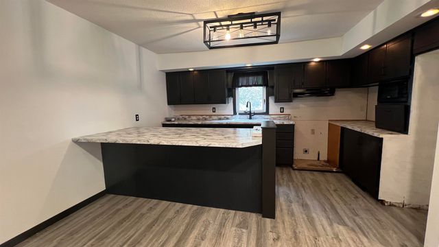 500 S Johnson Street, Charles City, IA 50616