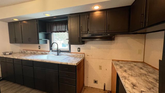 500 S Johnson Street, Charles City, IA 50616