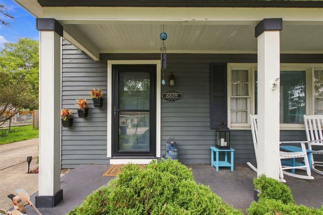 8859 Gull Road, Richland, MI 49083